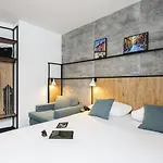 Ibis Lyon Sud 3* Oullins