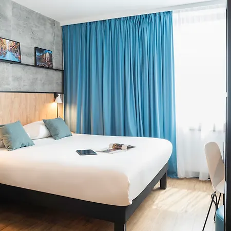 Ibis Lyon Sud 3* Уллен