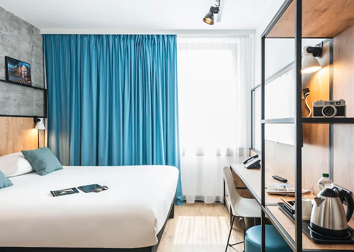 Ibis Lyon Sud Отель Уллен