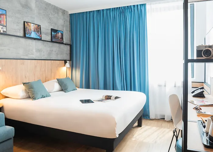 Ibis Lyon Sud 3* Уллен