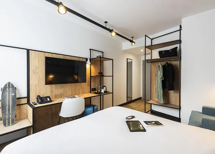 Ibis Lyon Sud Отель 3*