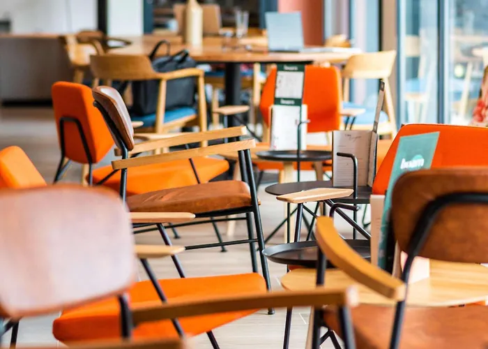 Ibis Lyon Sud 3* Уллен