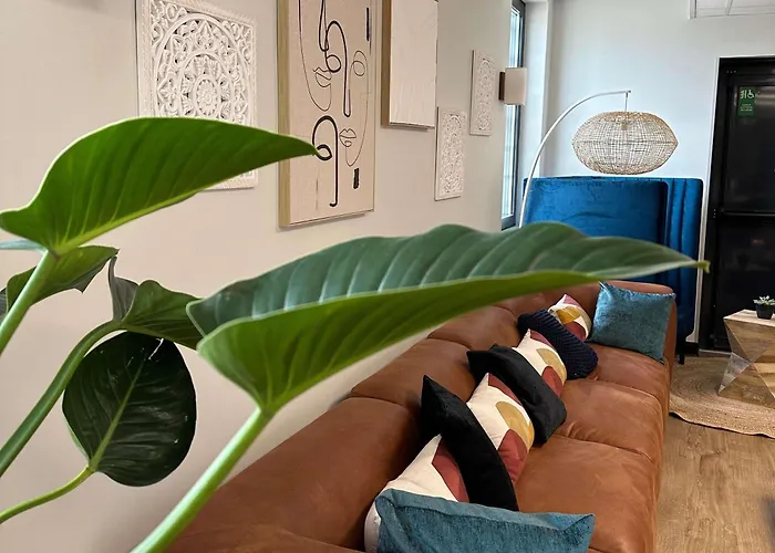 Отель Ibis Lyon Sud Уллен
