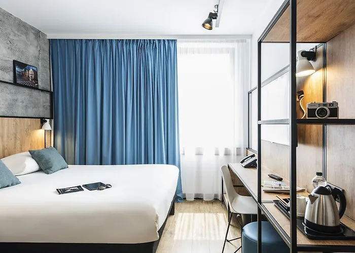 Отель Ibis Lyon Sud