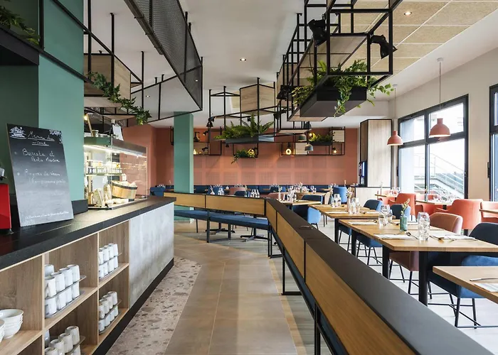 Ibis Lyon Sud Уллен