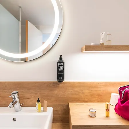 Ibis Lyon Sud Hotel Oullins