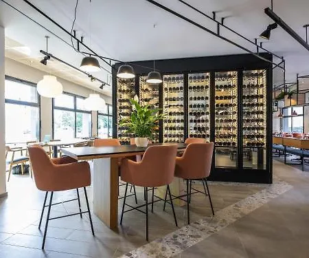 Ibis Lyon Sud 호텔
